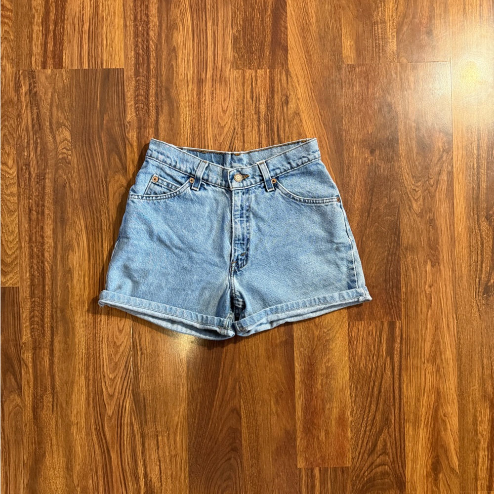 LEVI’s Classic Blue Denim Women's Shorts